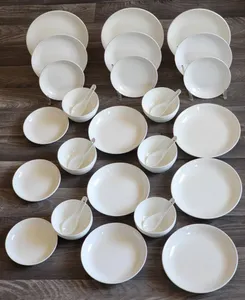 طقم سفرة سراميك ابيض